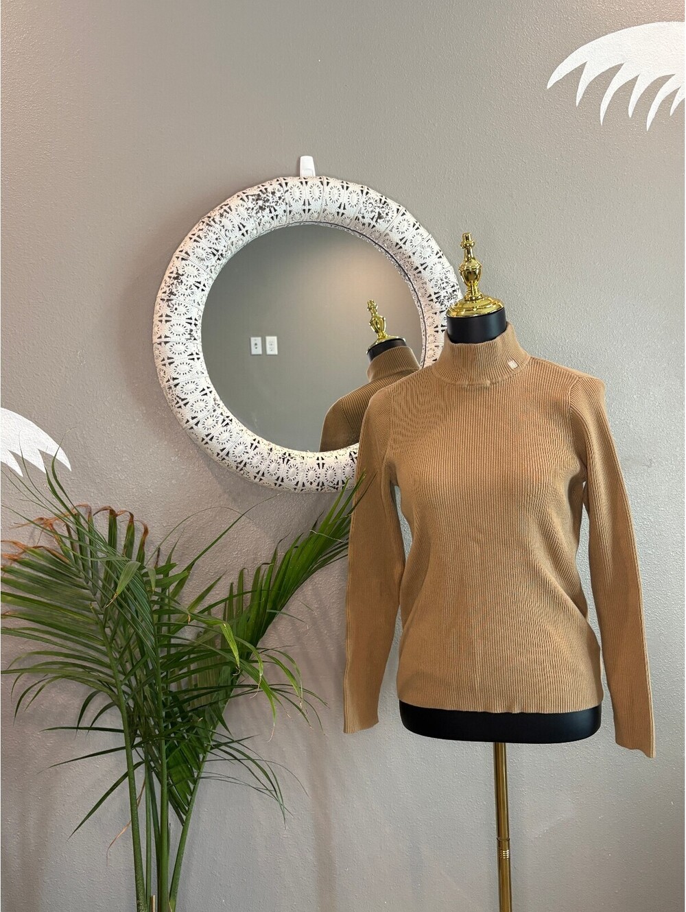 Camel Brown Lightweight Knit Pullover Sweater